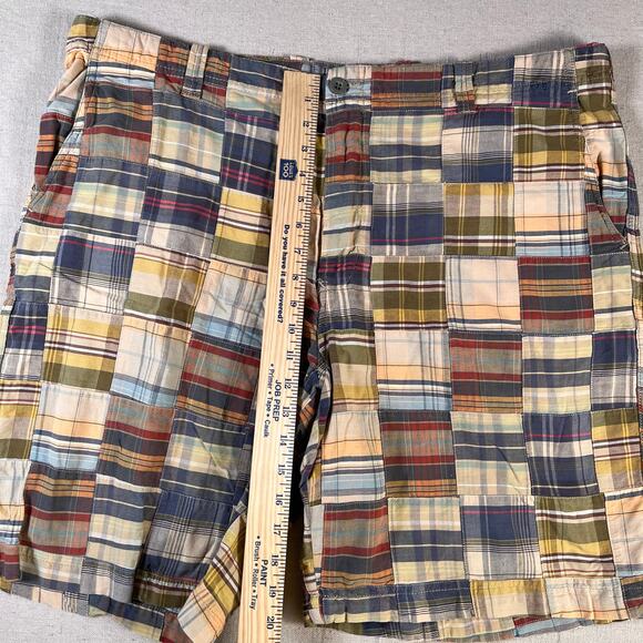 IZOD Mens Chino Patchwork Shorts Size 42 Inseam 9" Preppy Casual - Picture 4 of 7
